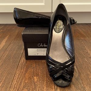 Cole Haan Black Open Toe Ballet flats size 7